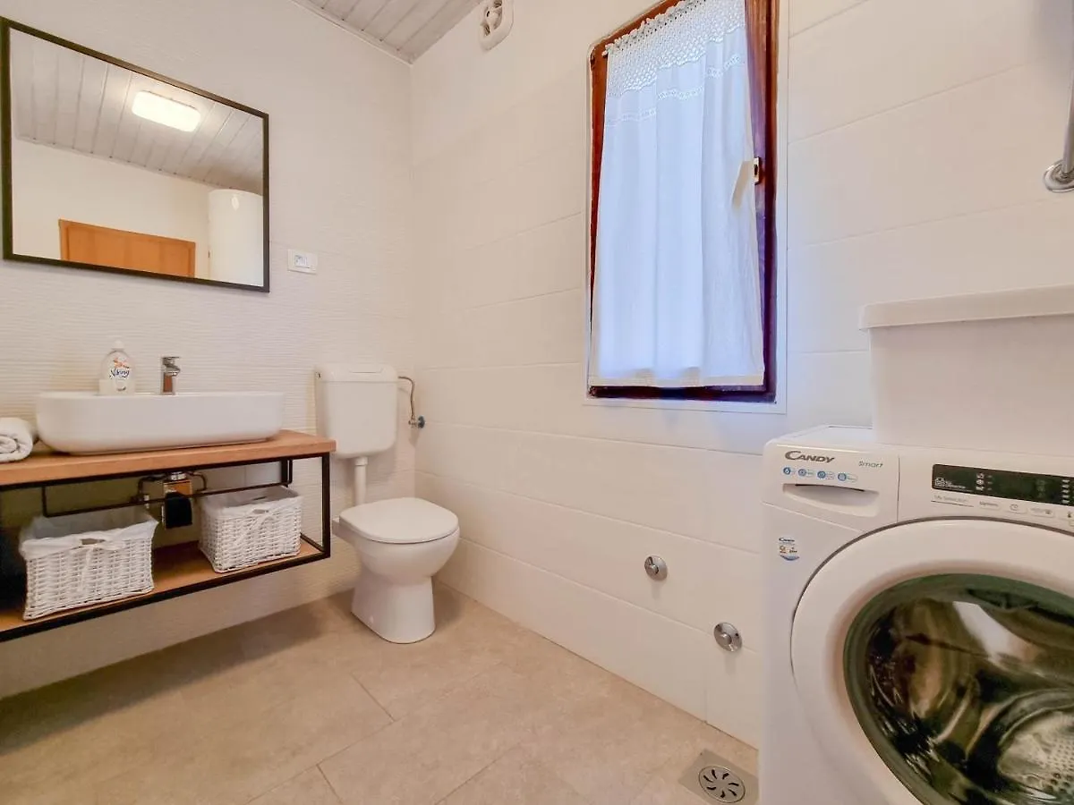 Holiday home Sv. Ivan Umag